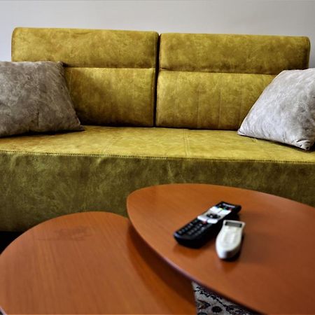 Lovely Studio In Tirana #1 Luaran gambar