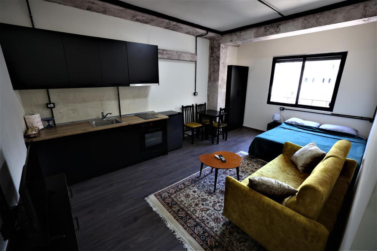 Lovely Studio In Tirana #1 Luaran gambar