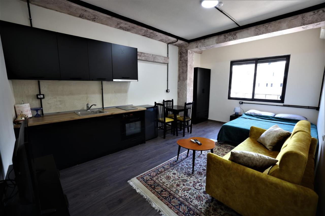 Lovely Studio In Tirana #1 Luaran gambar