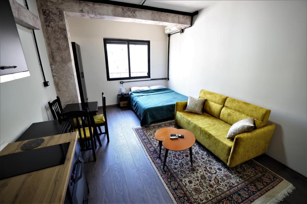 Lovely Studio In Tirana #1 Luaran gambar